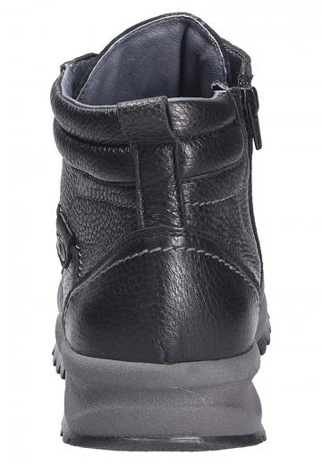 Ботинки на шнуровке