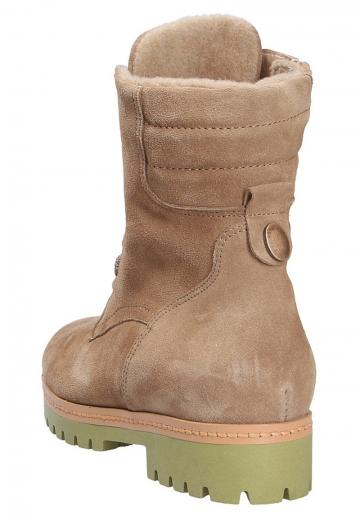 Ботинки на шнуровке