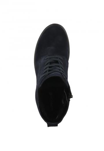 Ботинки на шнуровке