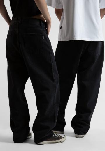 Свободные джинсы