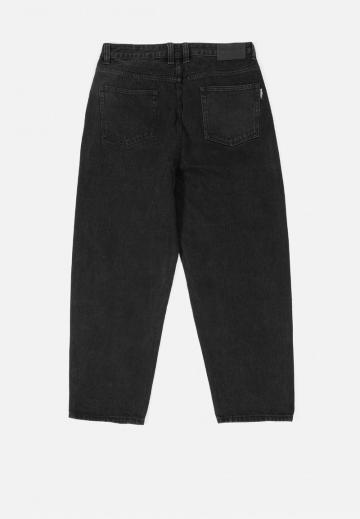 Свободные джинсы