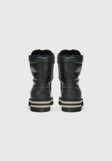 Зимние ботинки