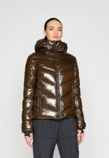 Спортивная куртка