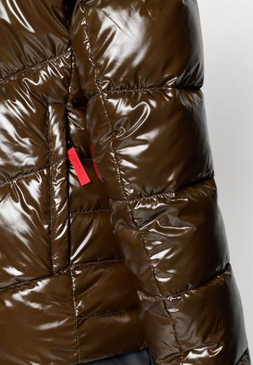 Спортивная куртка