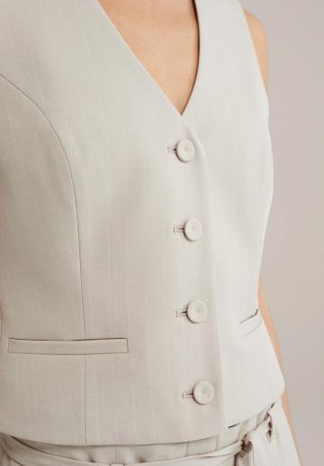 Короткая куртка