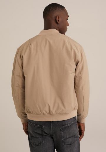 Куртка бомбер