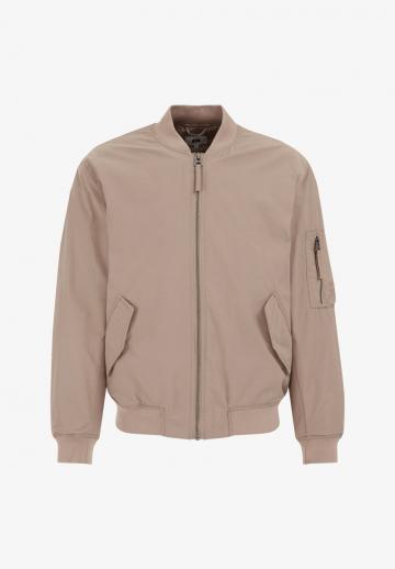 Куртка бомбер