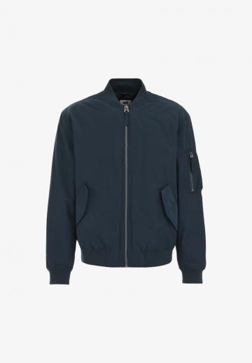 Куртка бомбер