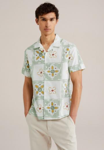 Рубашка с коротким рукавом