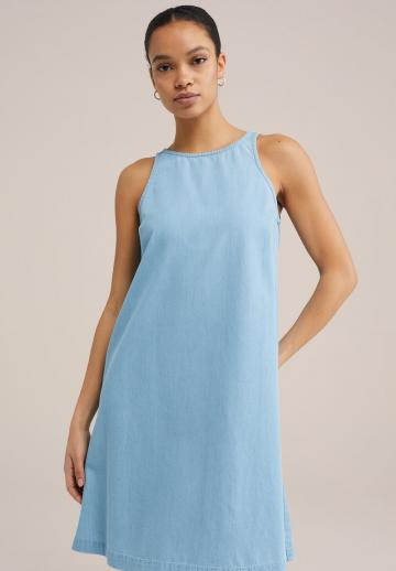 Джинсовое платье