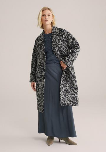 Шерстяное пальто