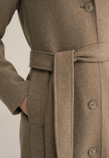 Шерстяное пальто