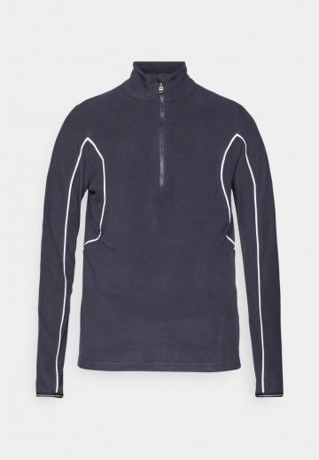 Спортивная толстовка