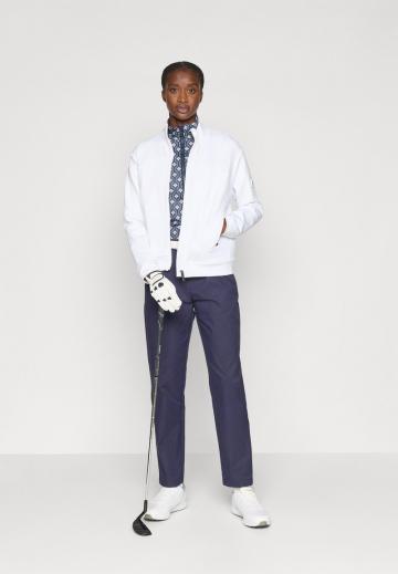 Спортивная толстовка