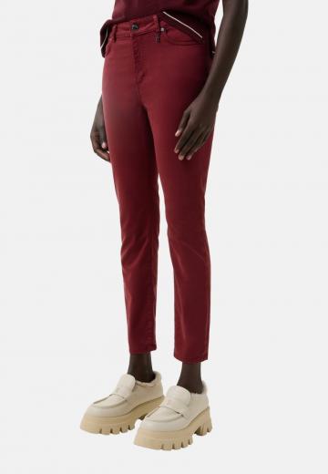 Короткие джинсы