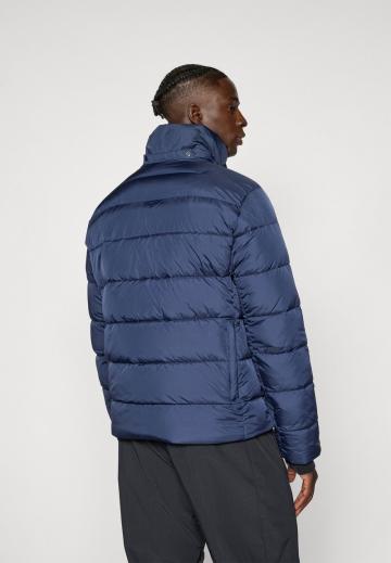 Сноубордическая куртка