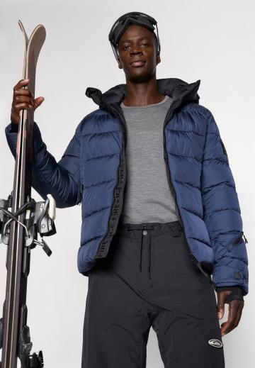 Сноубордическая куртка