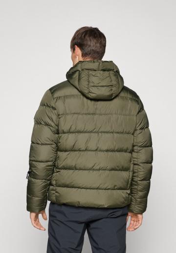 Сноубордическая куртка