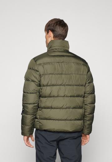 Сноубордическая куртка