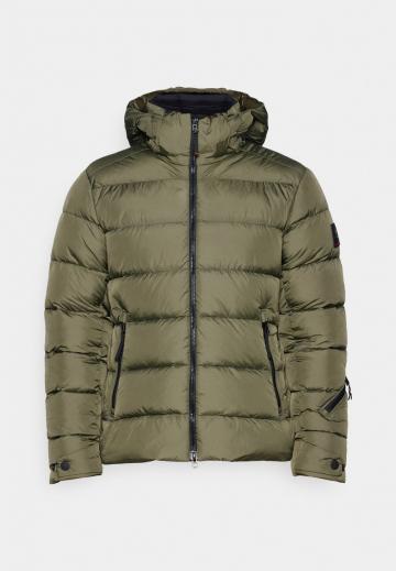 Сноубордическая куртка