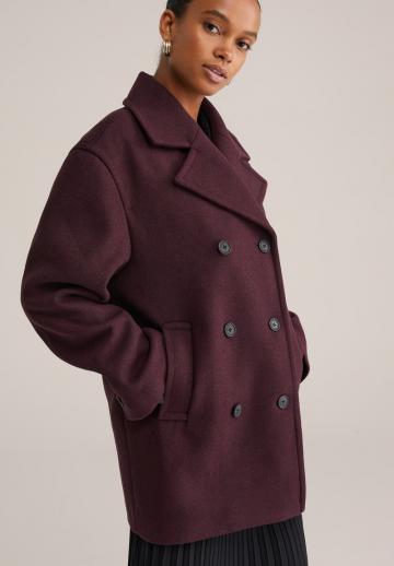 Короткое пальто