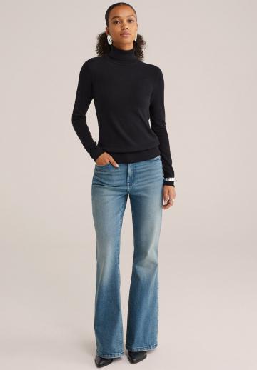 Клешеные брюки