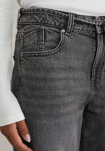 Джинсы