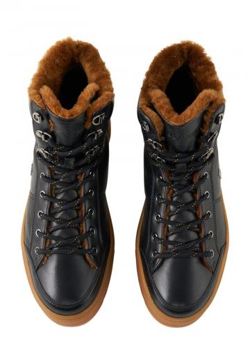 Зимние ботинки