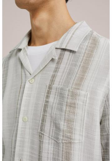 Рубашка с коротким рукавом