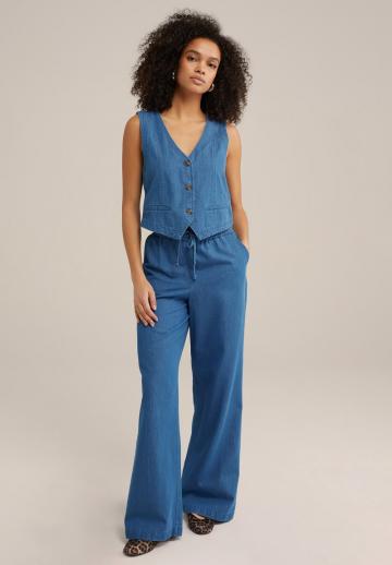 Джинсовая жилетка