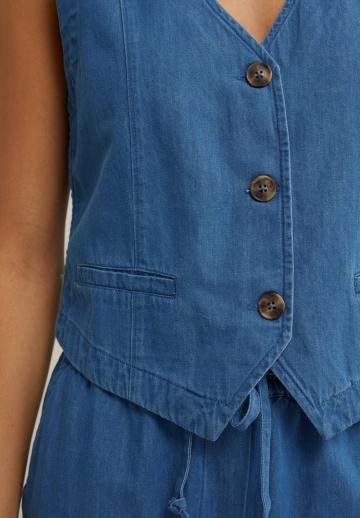 Джинсовая жилетка