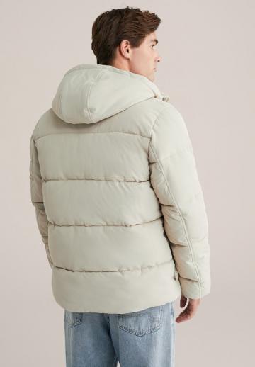 Зимняя куртка