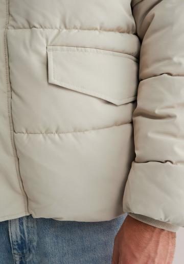 Зимняя куртка