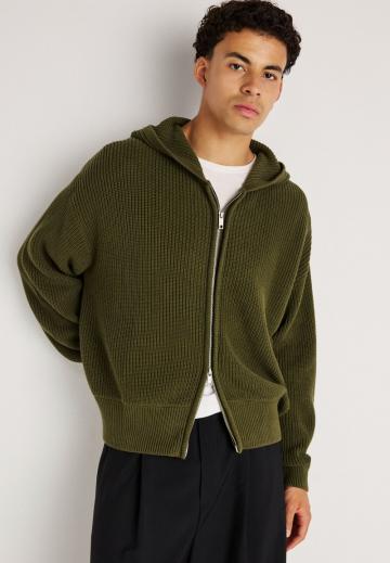 Вязаная кофта