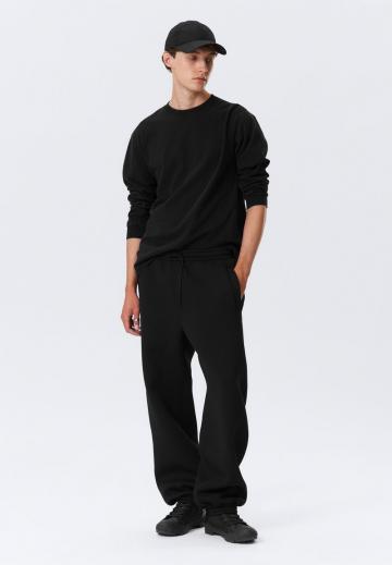 Спортивные штаны