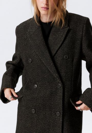 Шерстяное пальто
