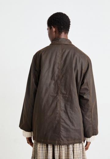 Куртка с накладнымит карманами