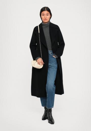Шерстяное пальто