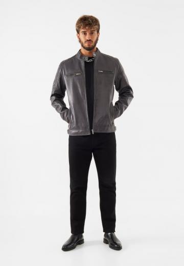 Кожаная куртка