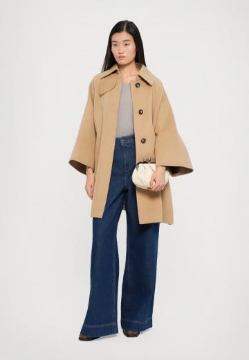 Шерстяное пальто