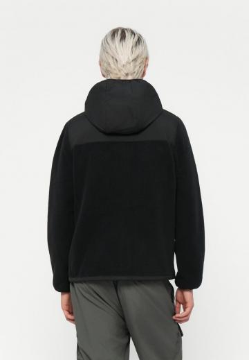 Флисовая куртка