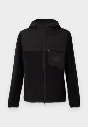 Флисовая куртка