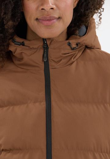 Спортивная куртка