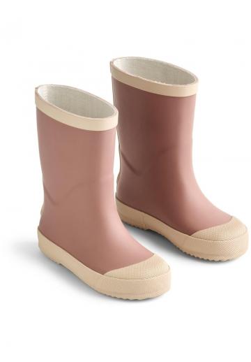 Резиновые сапоги