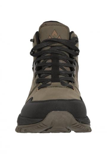 Походные кроссовки