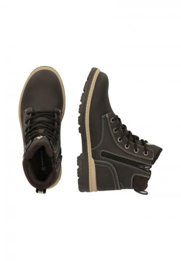 Спортивные сапоги