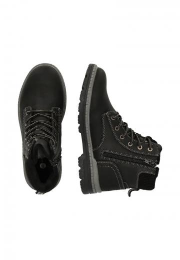 Спортивные сапоги