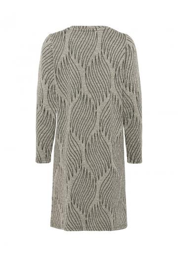 Вязаное платье