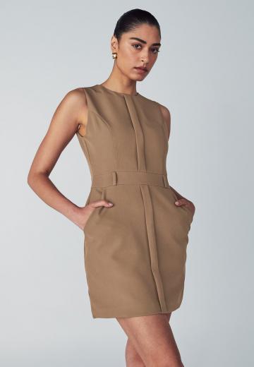 Короткое платье