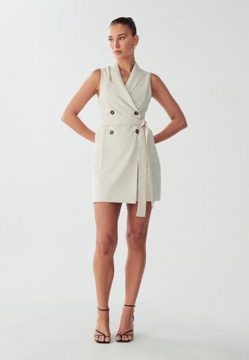 Короткое платье